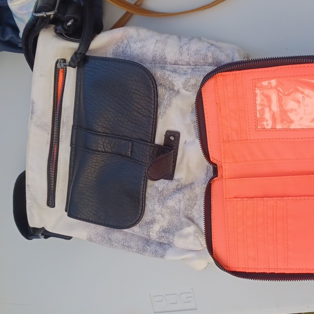 Purse and wallet set